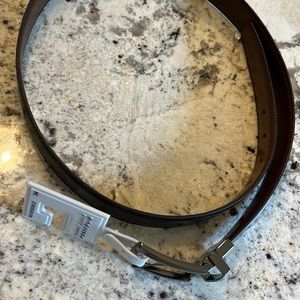 Reversible Black / Brown Perry Ellis belt size 34.
